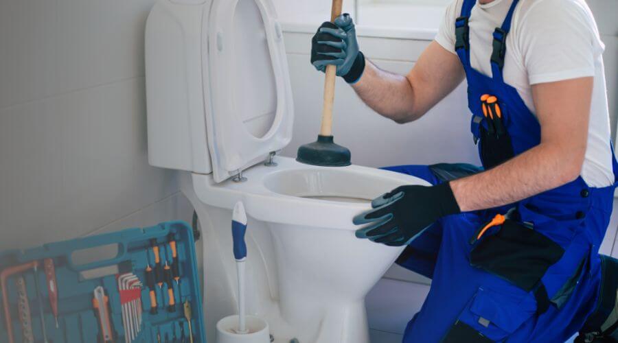 Expert burst pipe repair services in Larimore, ND